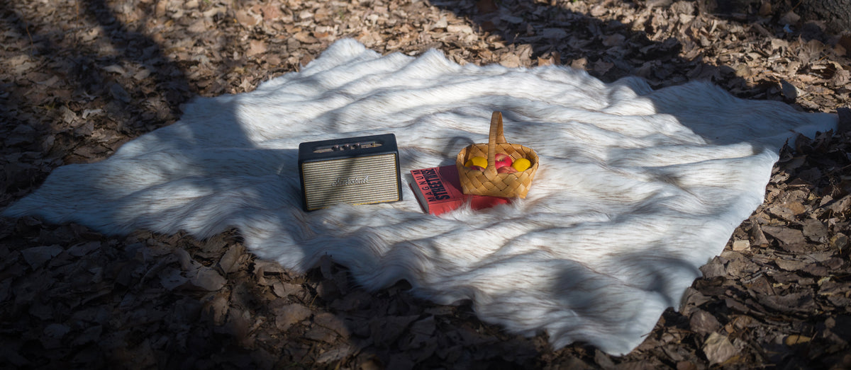 Faux Fur Gifts to Make Your Valentine's Day Special Anifurry