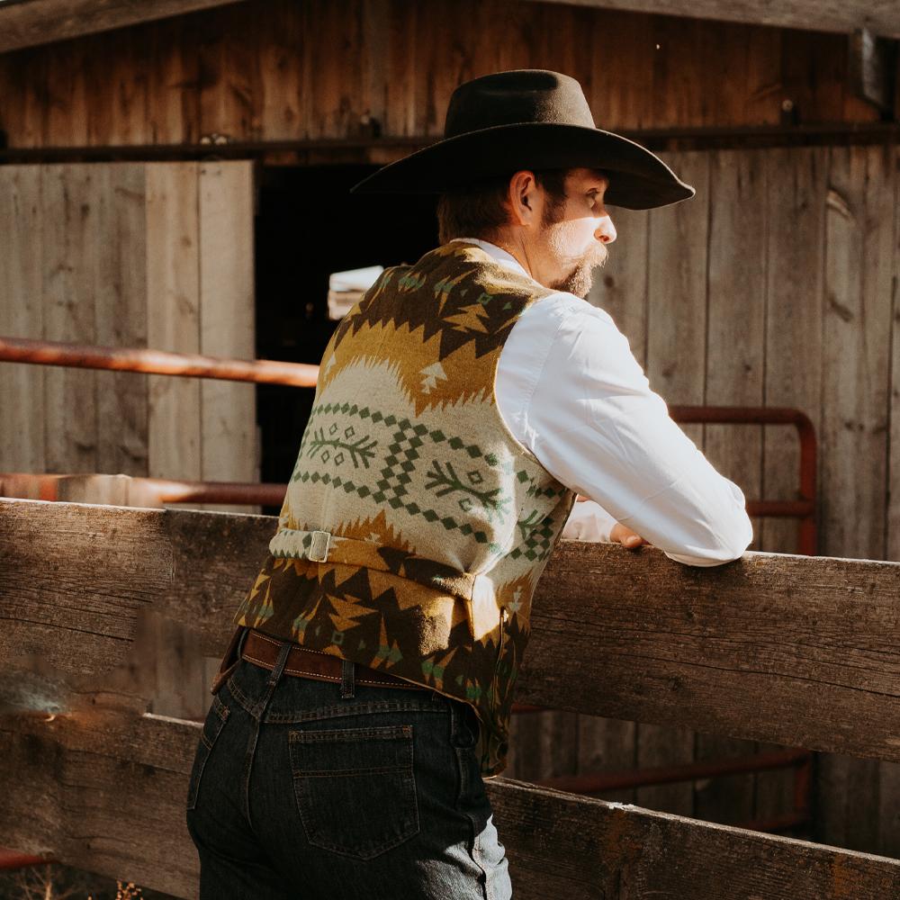 Anifurry Canyon Ridge Vest premium faux-cashmere outdoor utility vest for men