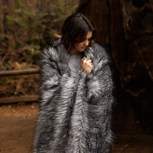 Faux Fur Throw Blanket - Grey Wolf