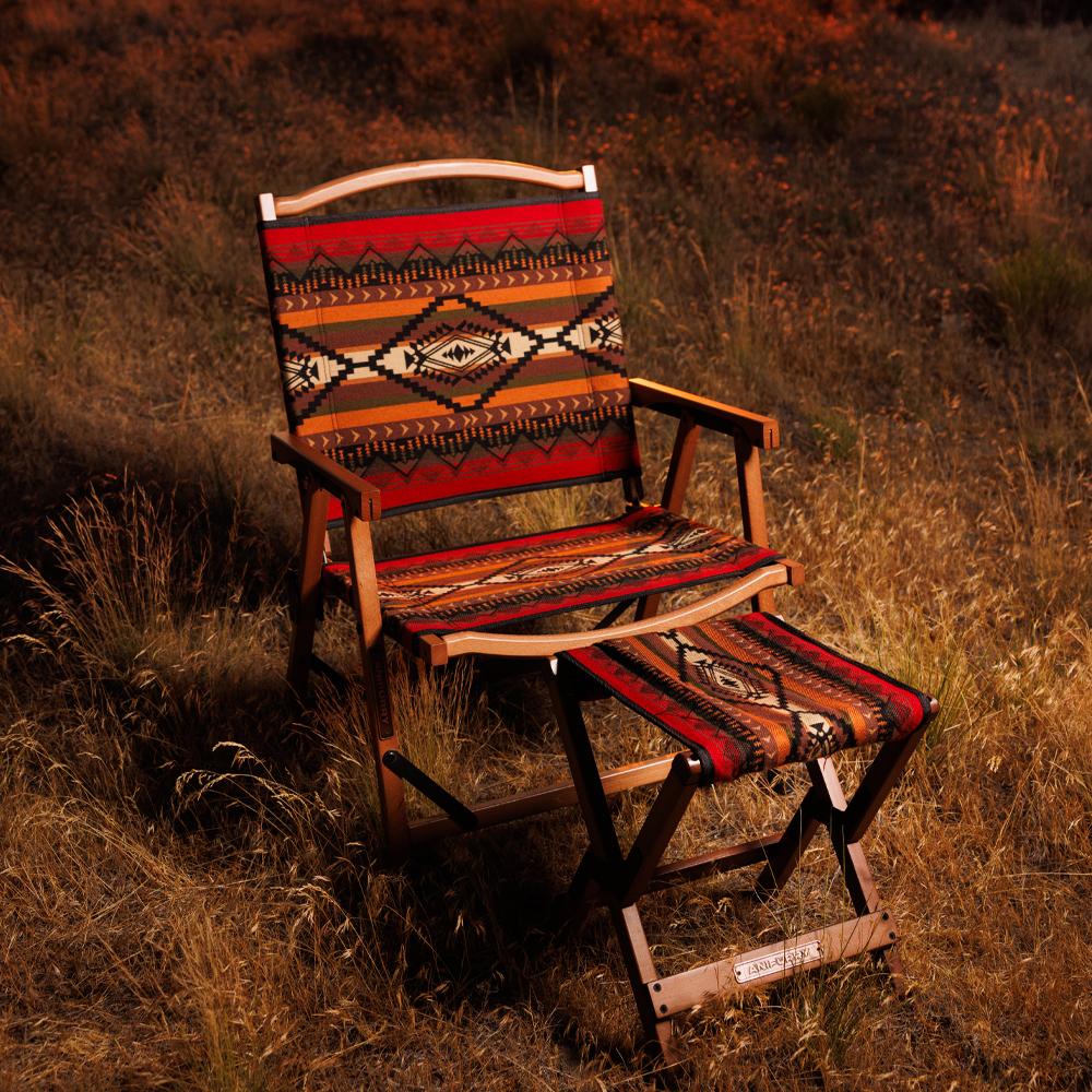Anifurry wood outdoor stool Sierra setup in a natural outdoor setting, showing a beech wood frame and a patterned top layer